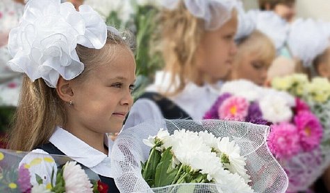 В День знаний в Оренбуржье за парты сядут 243 тысячи учеников